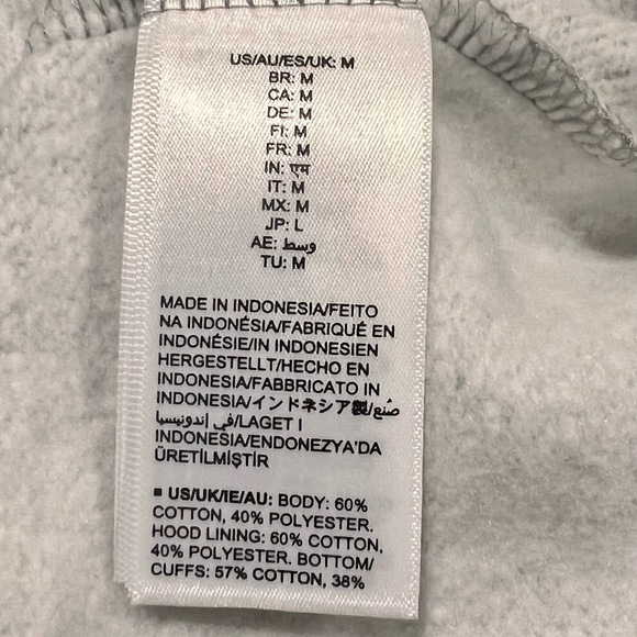 Mickey Mouse Hoodie Grey Sz M NWOT - Picture 6 of 7